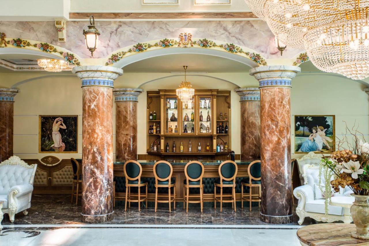Wellness Santa Hotel - Adults Plus12 Agia Triada  Extérieur photo The bar at the Hotel de la Paix